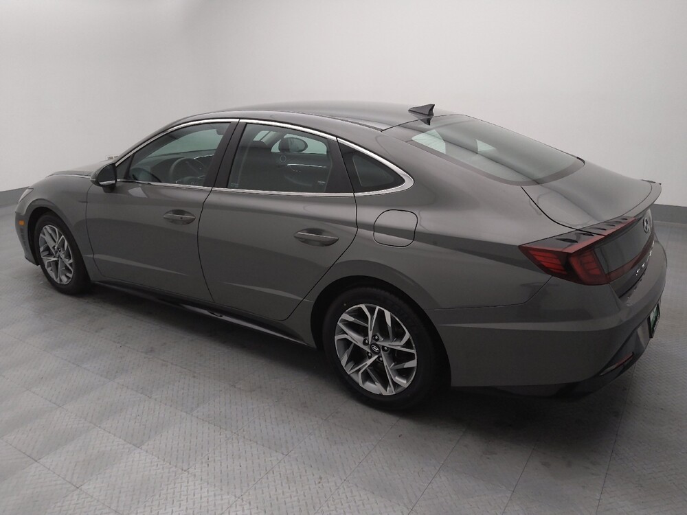 2023 Hyundai Sonata in St. Louis, MO 63136 - 18118656 3