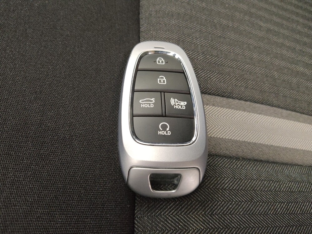 2023 Hyundai Sonata in St. Louis, MO 63136 - 18118656 32