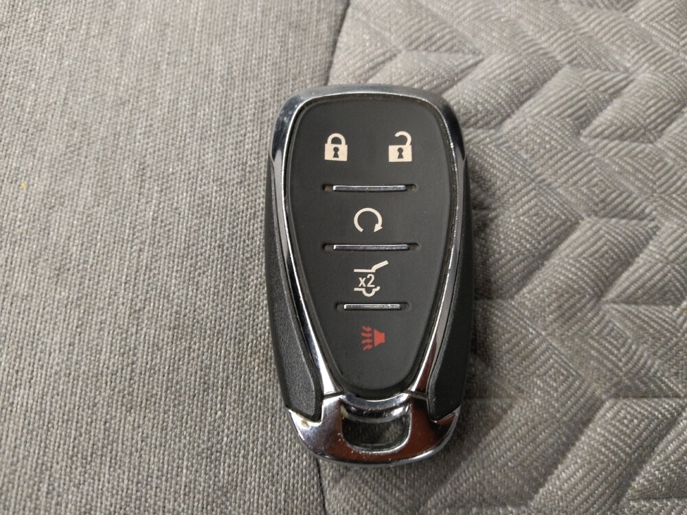 2023 Chevrolet Equinox in Topeka, KS 66611 - 18118657 32