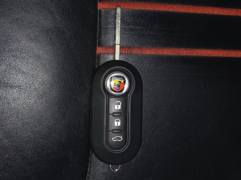 2017 FIAT 500 in Morrow, GA 30260 - 18118671 32