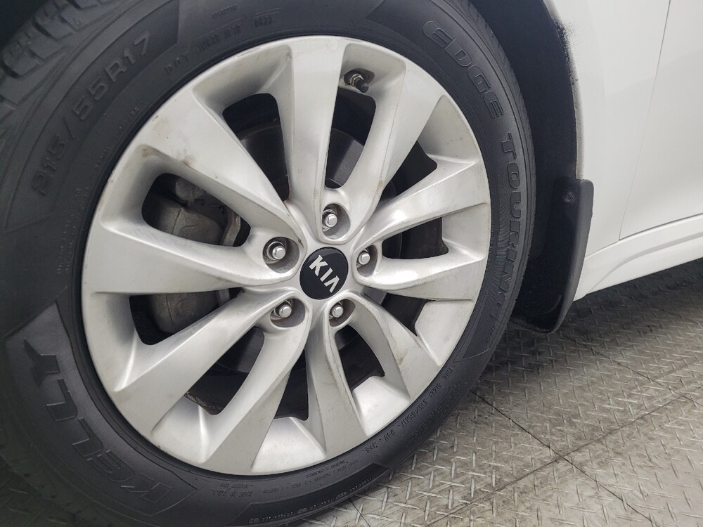 2016 Kia Optima in Hialeah, FL 33014 - 18118673 31