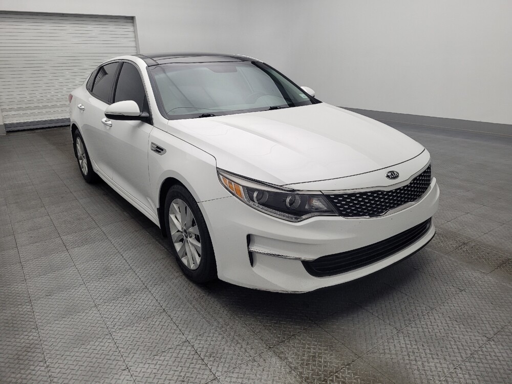 2016 Kia Optima in Hialeah, FL 33014 - 18118673 13