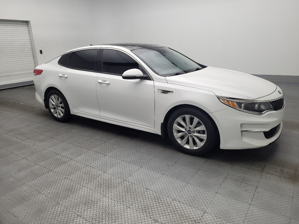 2016 Kia Optima in Hialeah, FL 33014 - 18118673 11