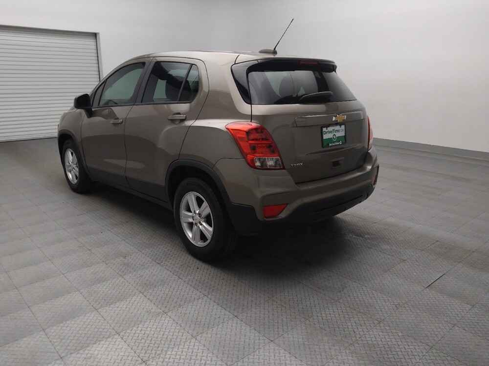 2020 Chevrolet Trax in Lubbock, TX 79424 - 18118677 5