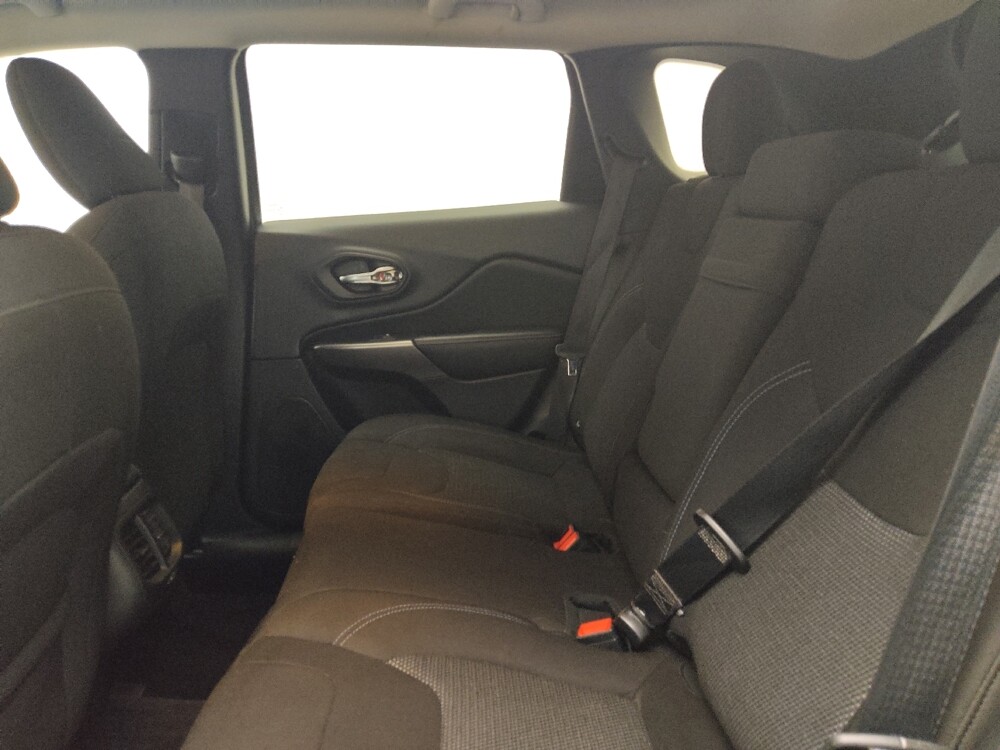 2019 Jeep Cherokee in Jackson, MS 39211 - 18118679 18