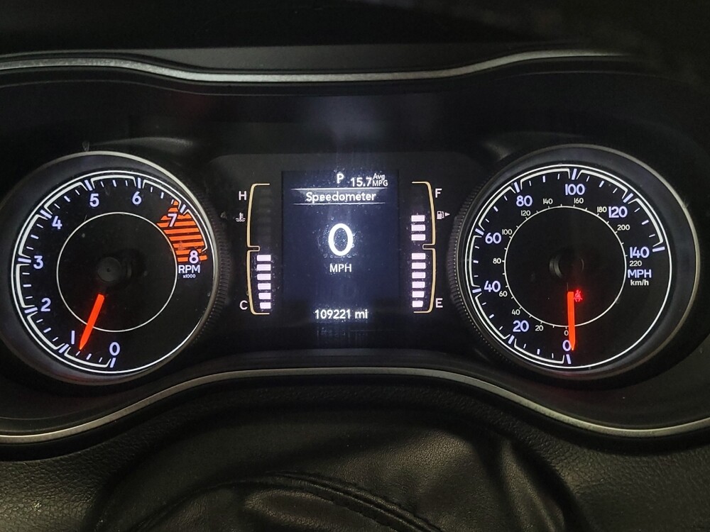 2019 Jeep Cherokee in Jackson, MS 39211 - 18118679 23