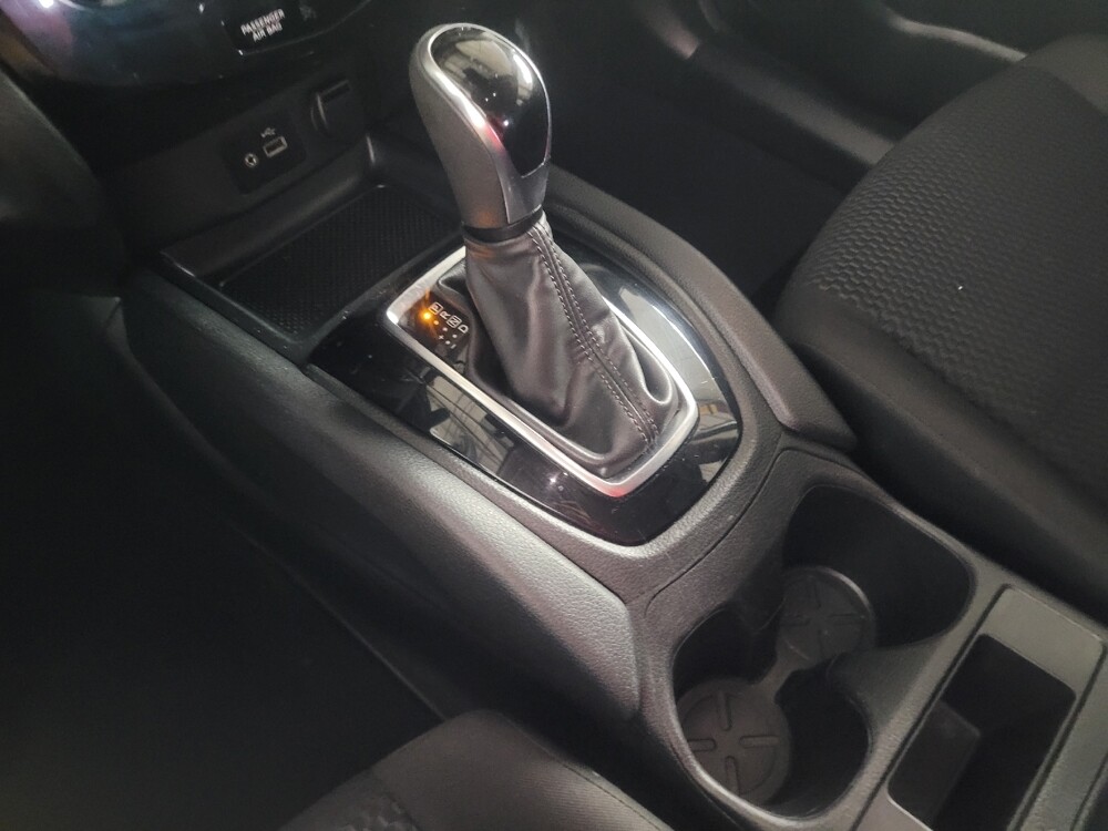 2020 Nissan Rogue Sport in Union City, GA 30291 - 18118682 26