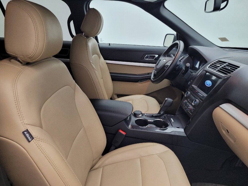 2017 Ford Explorer in Raleigh, NC 27604 - 18118684 21