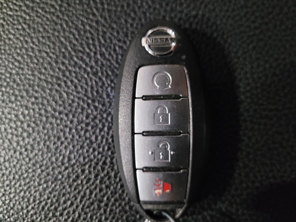 2020 Nissan Titan in New Castle, DE 19720 - 18118688 32