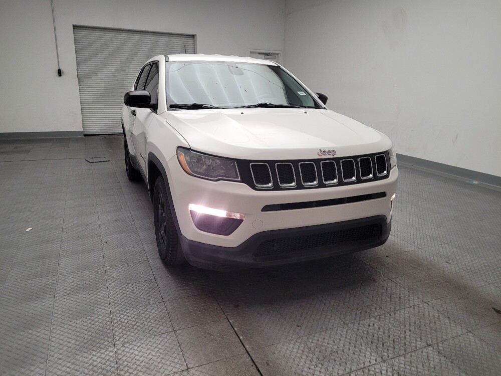 2020 Jeep Compass in Downey, CA 90241 - 18118692 14