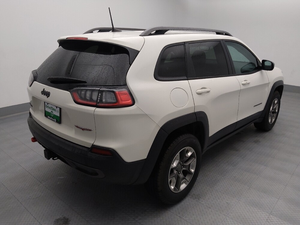 2019 Jeep Cherokee in St. Louis, MO 63136 - 18118694 9