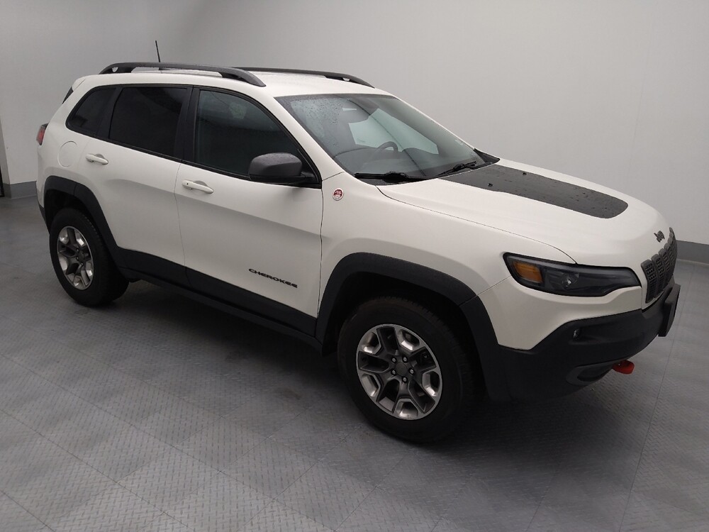 2019 Jeep Cherokee in St. Louis, MO 63136 - 18118694 11