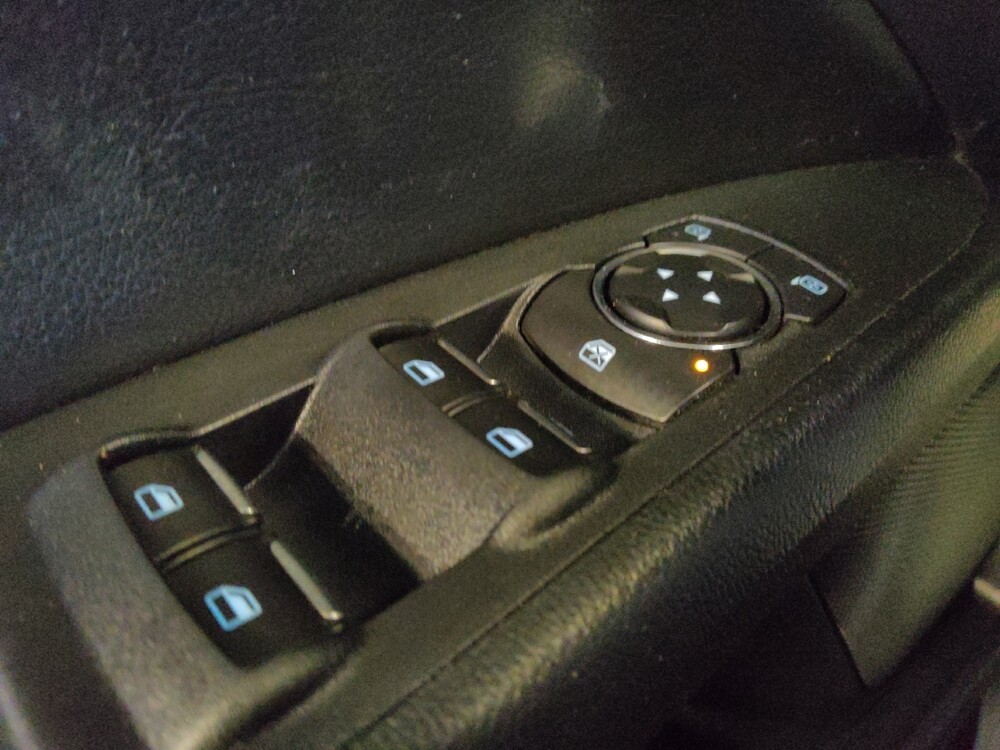 2018 Ford Fusion in Phoenix, AZ 85015 - 18118701 27