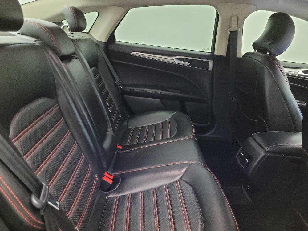 2018 Ford Fusion in Phoenix, AZ 85015 - 18118701 19