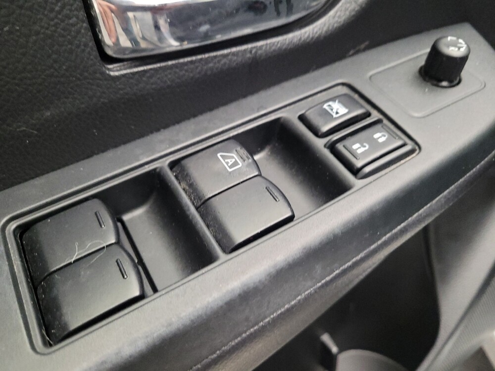 2013 Subaru Impreza in Riverside, CA 92504 - 18118702 27