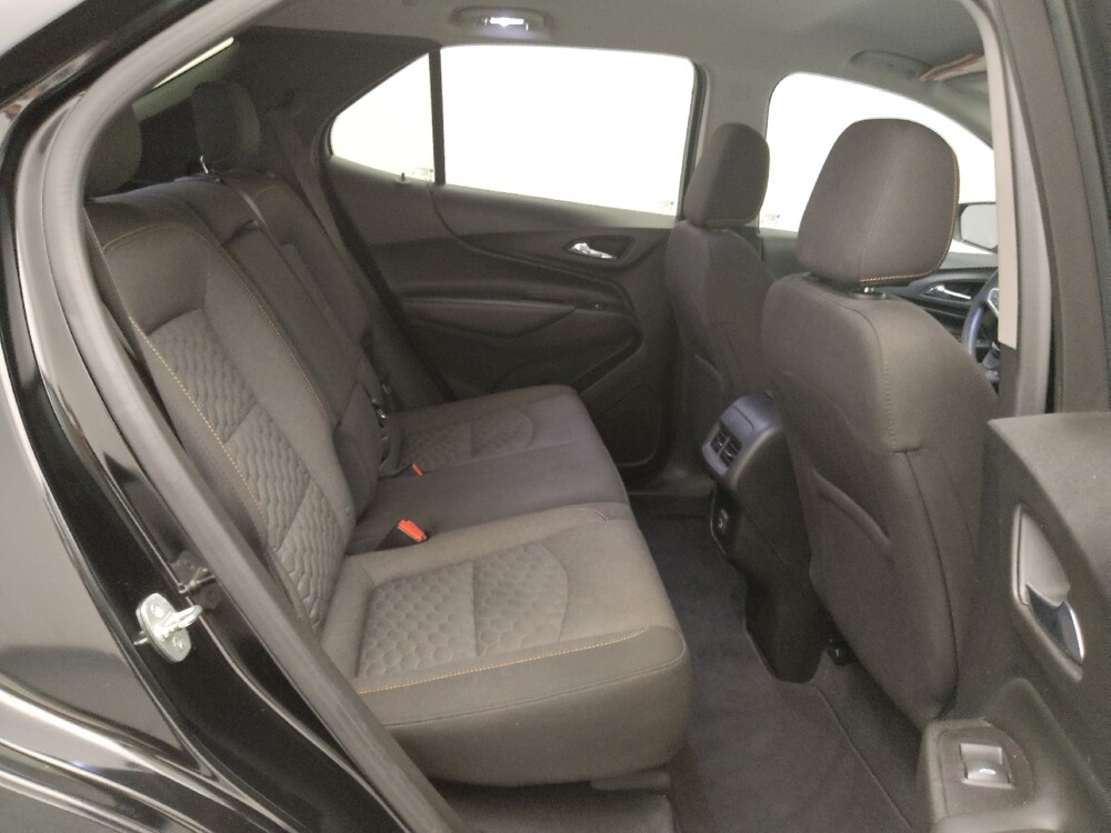 2020 Chevrolet Equinox in Topeka, KS 66611 - 18118703 19