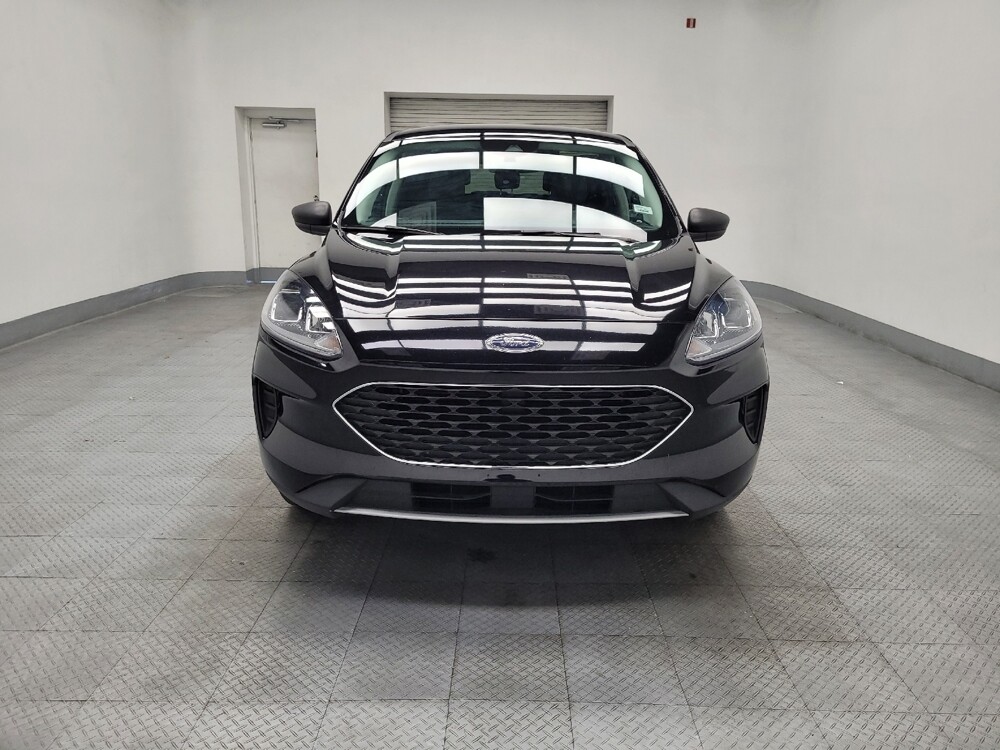 2022 Ford Escape in Las Vegas, NV 89104 - 18118725 14