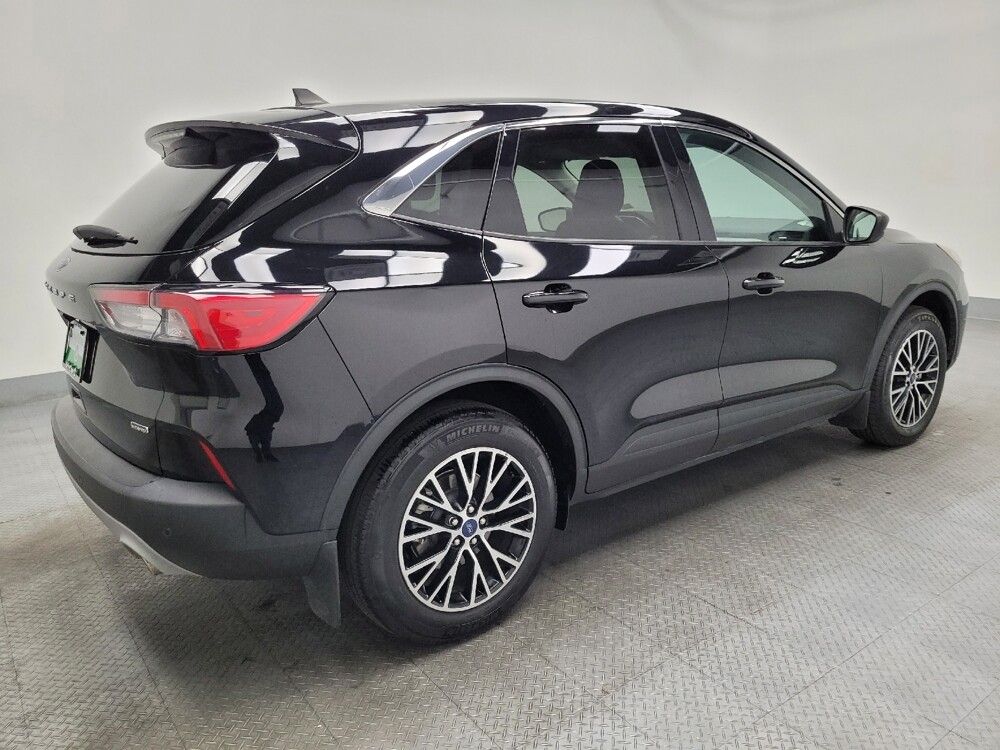 2022 Ford Escape in Las Vegas, NV 89104 - 18118725 10