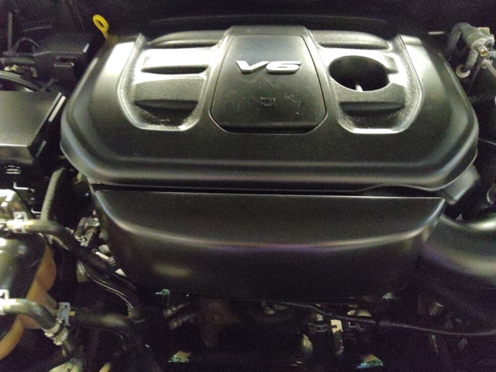 2018 Jeep Grand Cherokee in Glendale, AZ 85301 - 18118733 30