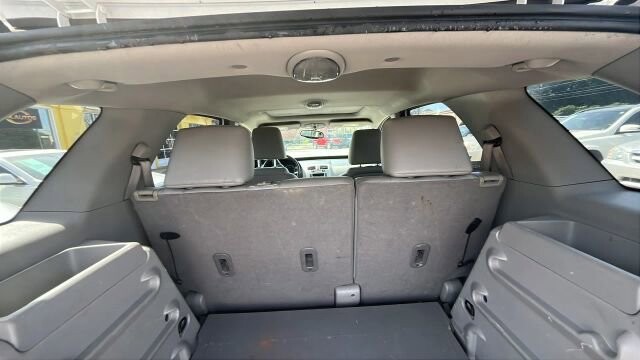 2005 Chevrolet Equinox in Greenville, SC 29607 - 18118741 25