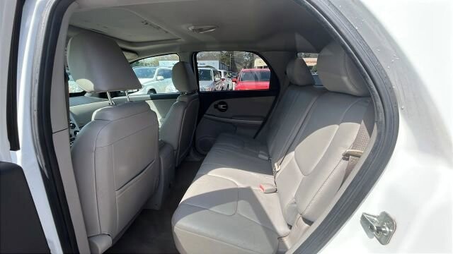 2005 Chevrolet Equinox in Greenville, SC 29607 - 18118741 28