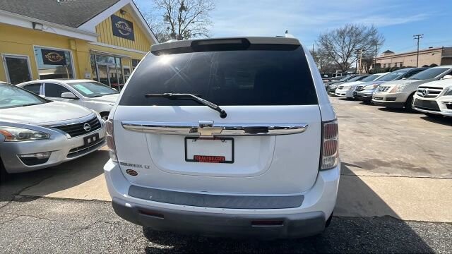 2005 Chevrolet Equinox in Greenville, SC 29607 - 18118741 4