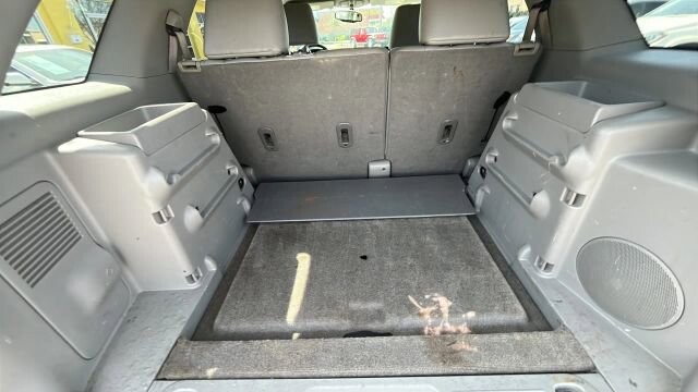 2005 Chevrolet Equinox in Greenville, SC 29607 - 18118741 22