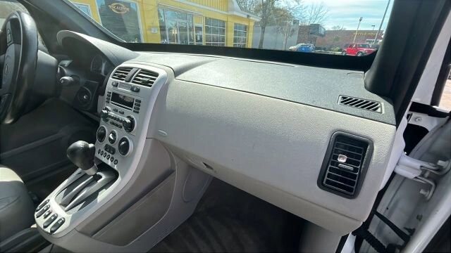 2005 Chevrolet Equinox in Greenville, SC 29607 - 18118741 17