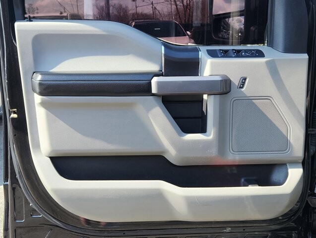 2019 Ford F150 in Cinnaminson, NJ 08077 - 18118744 10