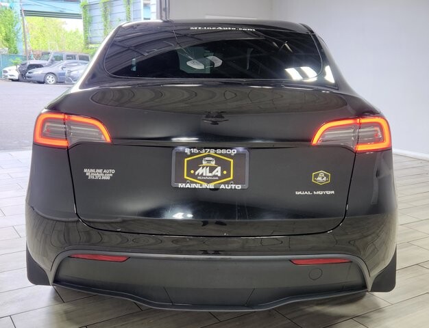 2023 Tesla Model Y in Cinnaminson, NJ 08077 - 18118746 4