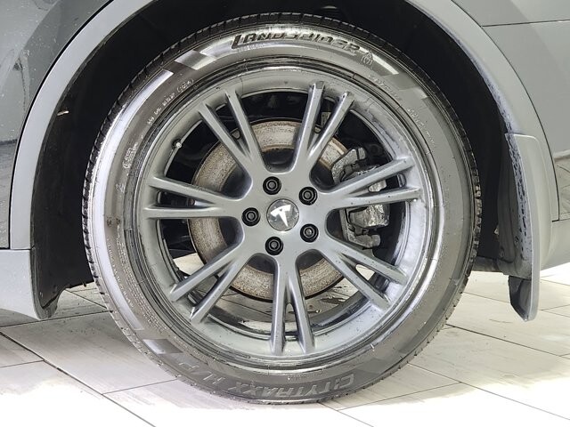 2023 Tesla Model Y in Cinnaminson, NJ 08077 - 18118746 9