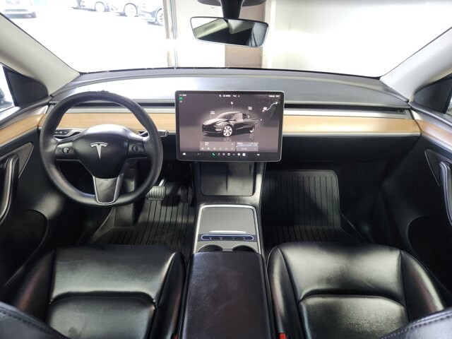 2023 Tesla Model Y in Cinnaminson, NJ 08077 - 18118746 16