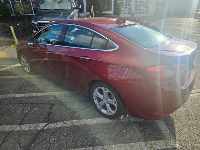 2018 Chevrolet Cruze in Bedford, OH 44146 - 18118748 50