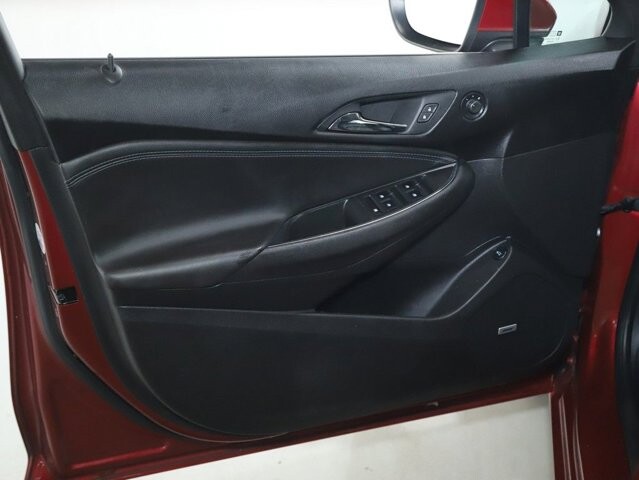 2018 Chevrolet Cruze in Bedford, OH 44146 - 18118748 15