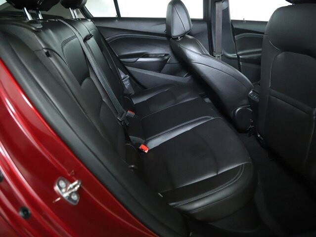 2018 Chevrolet Cruze in Bedford, OH 44146 - 18118748 31