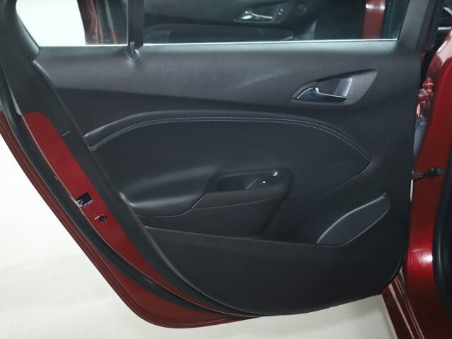 2018 Chevrolet Cruze in Bedford, OH 44146 - 18118748 13