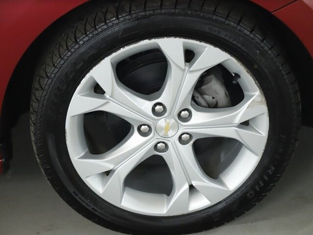 2018 Chevrolet Cruze in Bedford, OH 44146 - 18118748 10