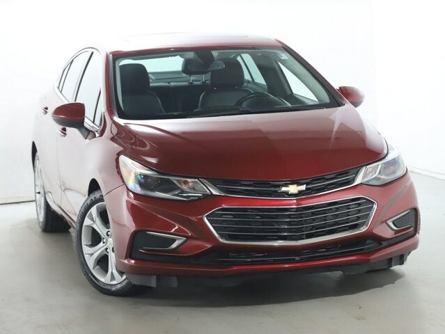 2018 Chevrolet Cruze in Bedford, OH 44146 - 18118748 2