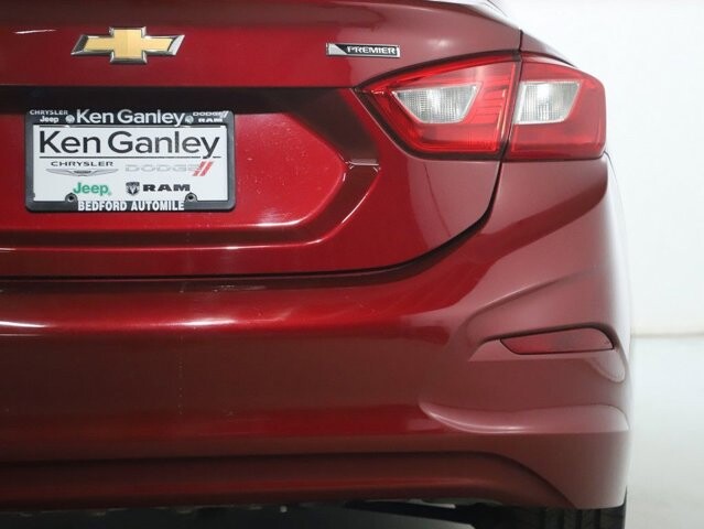 2018 Chevrolet Cruze in Bedford, OH 44146 - 18118748 43