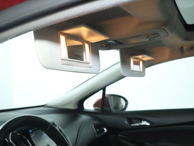 2018 Chevrolet Cruze in Bedford, OH 44146 - 18118748 19