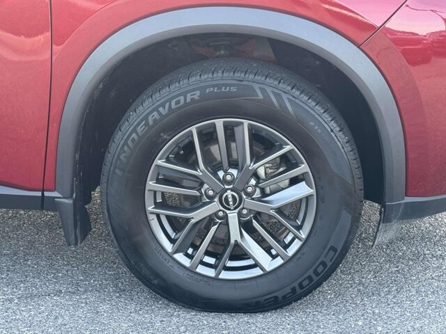 2023 Nissan Rogue in Winchester, VA 22602 - 18118754 7