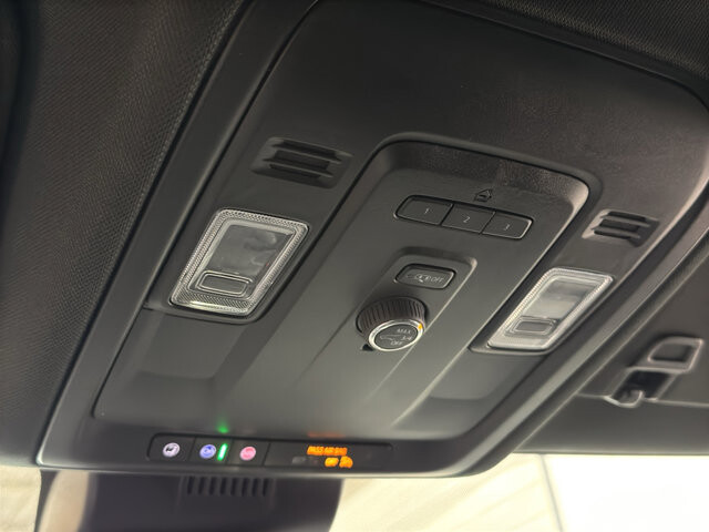 2023 GMC Yukon in Burlington, WI 53105 - 18118759 35