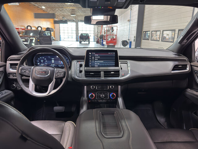 2023 GMC Yukon in Burlington, WI 53105 - 18118759 15