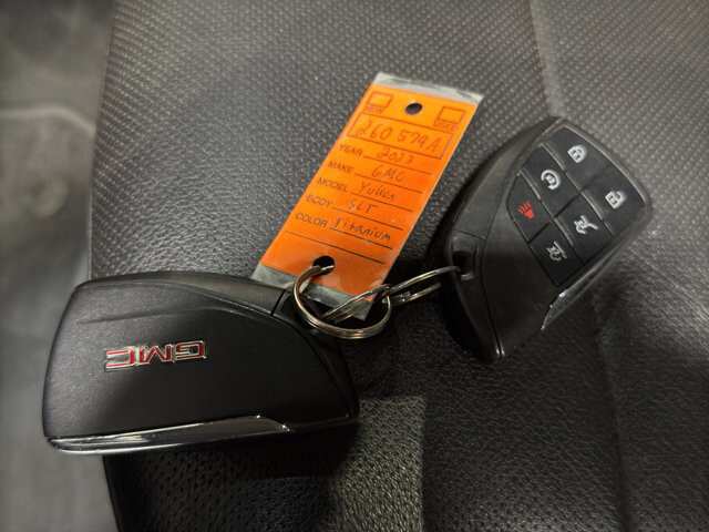 2023 GMC Yukon in Burlington, WI 53105 - 18118759 40