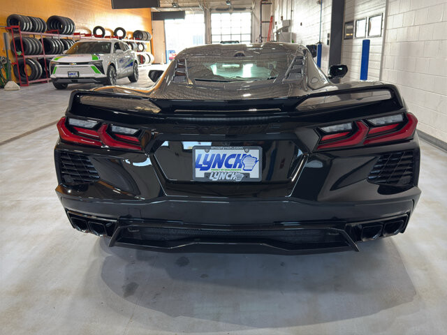 2024 Chevrolet Corvette in Burlington, WI 53105 - 18118760 4