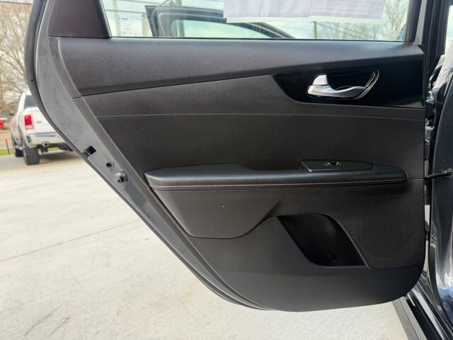 2021 Kia Forte in Knoxville, TN 37920 - 18118762 6