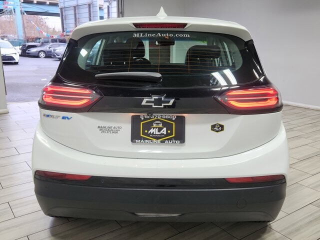 2023 Chevrolet Bolt in Cinnaminson, NJ 08077 - 18118763 4
