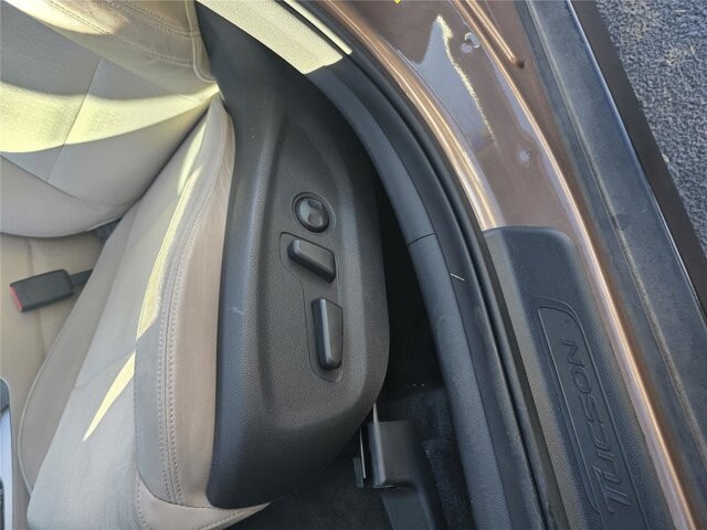 2016 Hyundai Tucson in Mesa, AZ 85212 - 18118771 10
