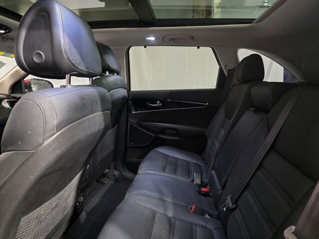 2016 Kia Sorento in Arvada, CO 80002 - 18118775 32