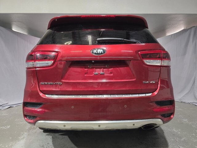 2016 Kia Sorento in Arvada, CO 80002 - 18118775 14
